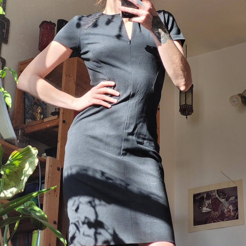 Diane Von Furstenberg Black Midi Pencil Dress Sheer Shoulders - Size 6